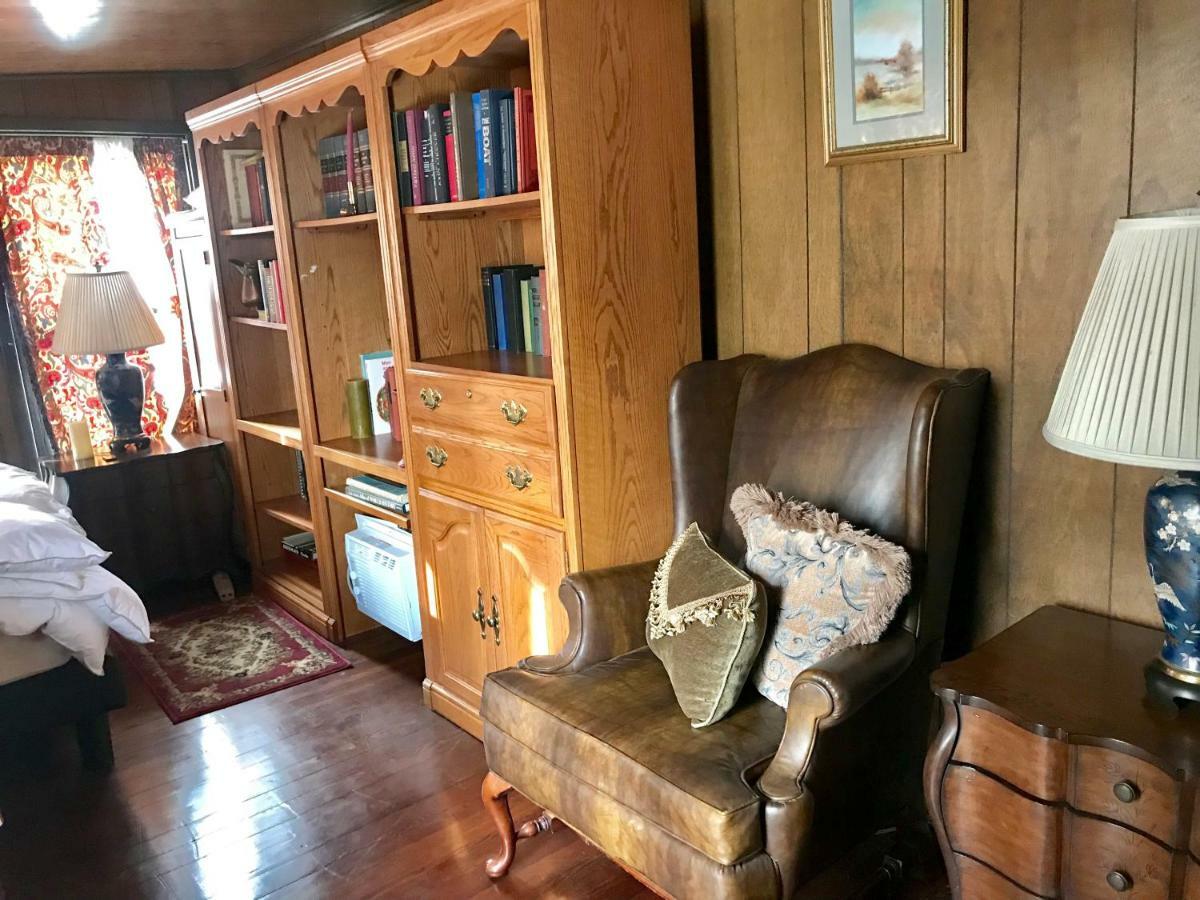 Elegantly English Catskills リバティ エクステリア 写真